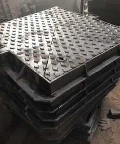 Nắp Bể Cáp 2 Cánh 884×872 mm tải trọng 12.5T