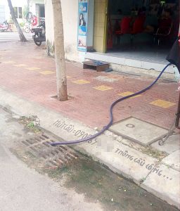 Cách hóa giải hố ga trước cửa nhà