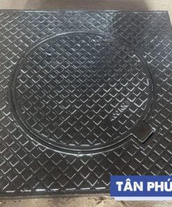 Nắp hố ga gang 800x800 (khung dương nắp tròn) - mẫu 2