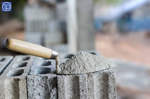 Xi măng là vật  liệu xây dựng quan trọng được sử dụng rộng rãi trong ngành xây dựng. 